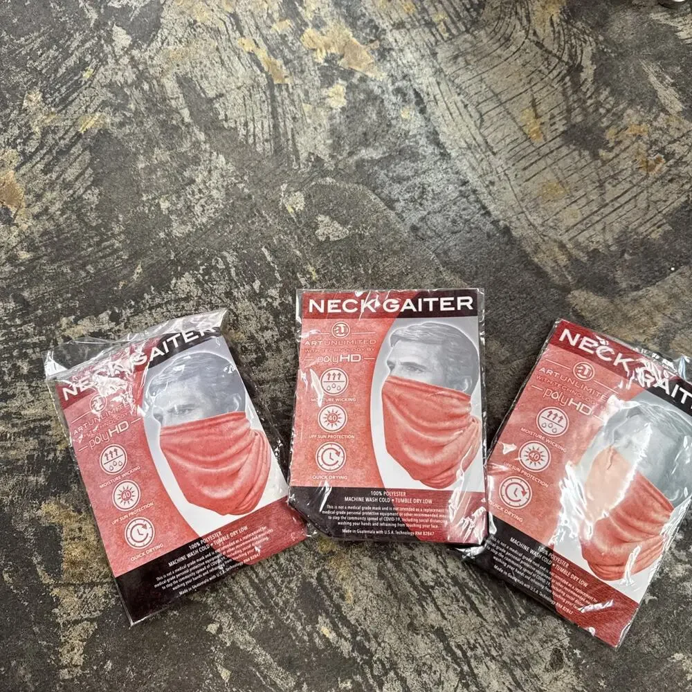 Poly HD- Neck Gaiter Mask 3pk MSRP $9.99 Each